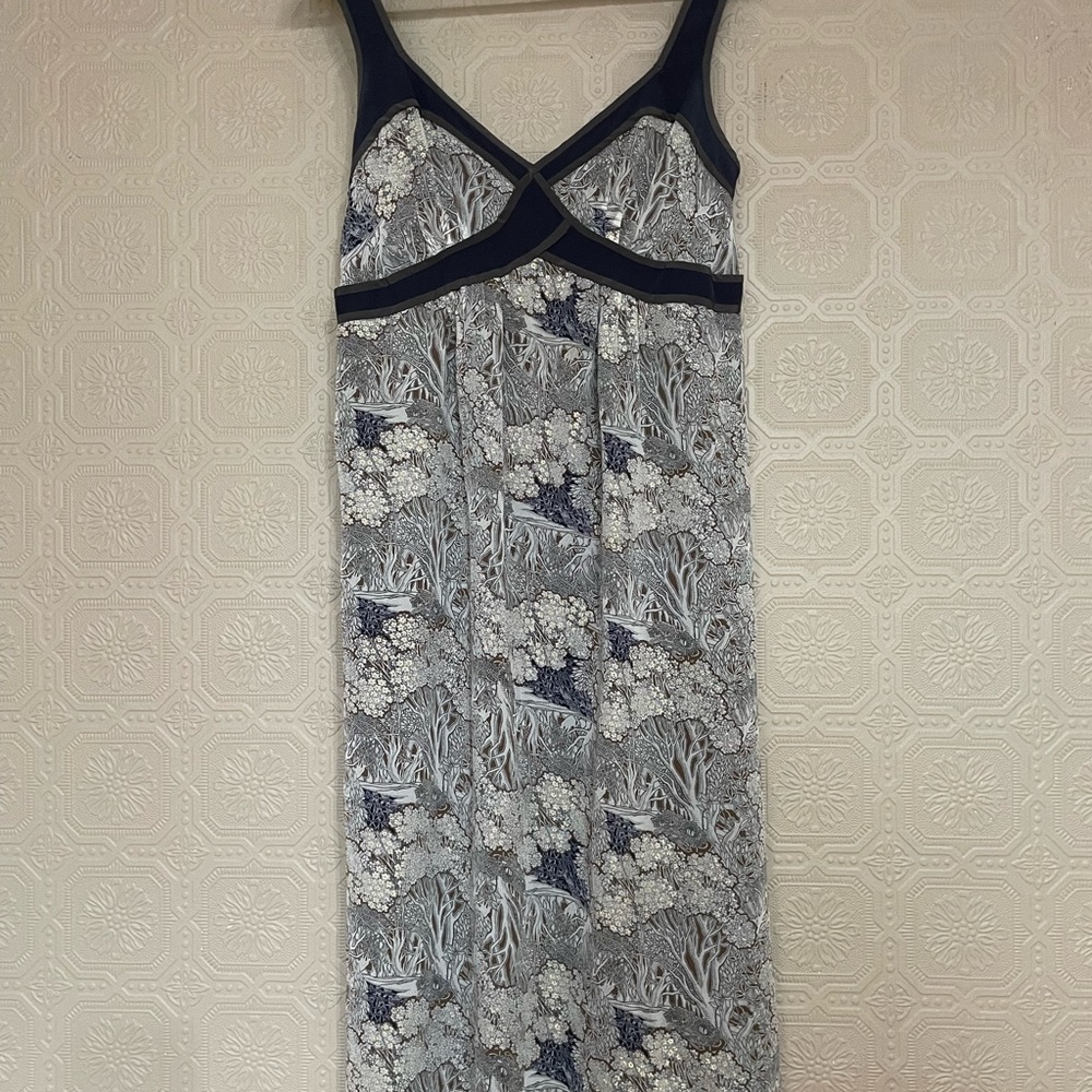 A Pea in the Pod silk maternity dress small
